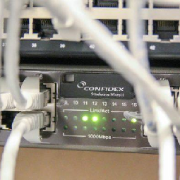 Confidex, RAIN, RFID, antenna, アンテナ, Near Field, Far Field, ニアフィールド, ファーフィールド, Linear, Circular, 直線偏波, 円偏波, tag, タグ, RAIN, inlay, label, barcode, HF, UHF, LF, Fixed, Mobile, handheld, RHCP, LHCP, TRH, outdoor